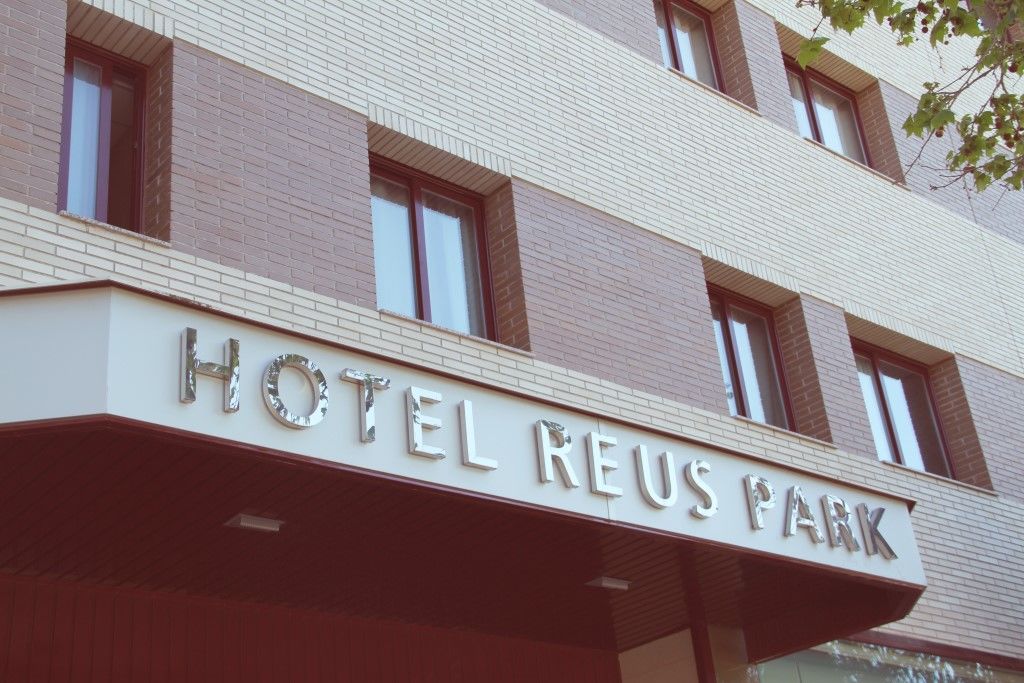 Hotel Reus Park Ngoại thất bức ảnh